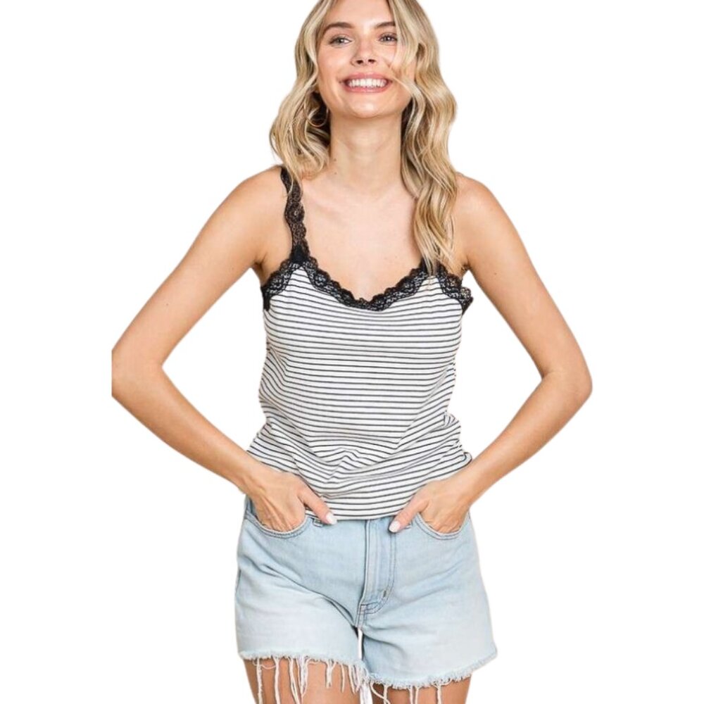 ❤️ 5/$25 | Culture Code Black & White Lace Trim Striped Cami | Boutique NWT